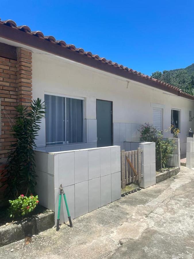 Suites Lesther Ubatuba Esterno foto
